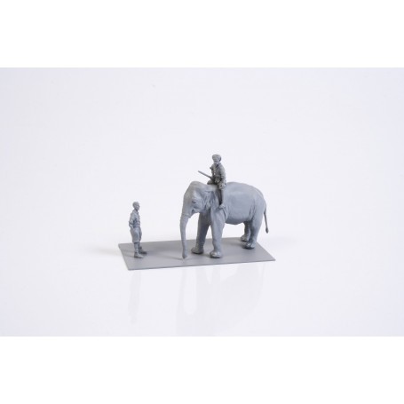 RAF Mechanic of India WWII + Elephant with Mahout (2 fig. + elephant). The set brings an Asian Elephant figure with a sitting ma