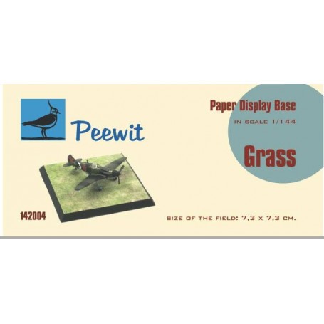 Grass-size of the field 7,3 x 7,3 cm 