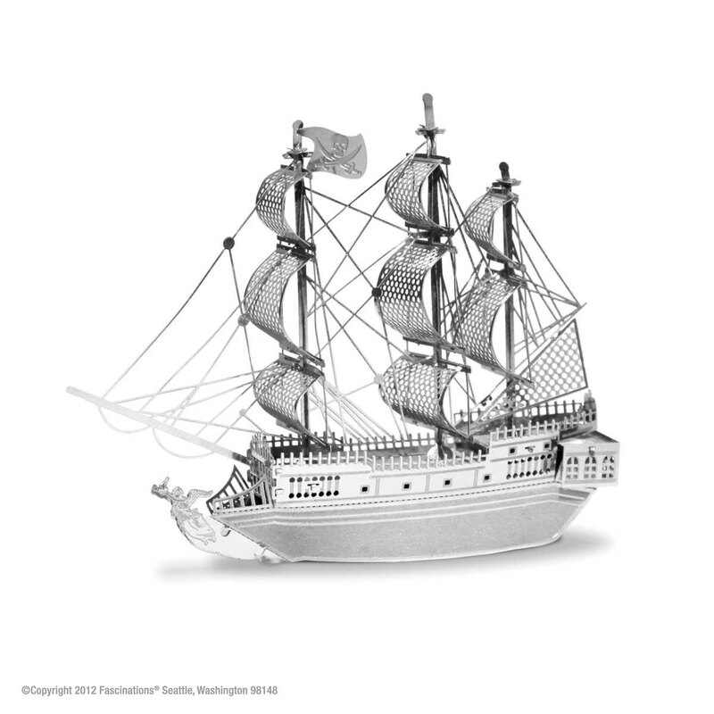 MetalEarth Boats: BOAT PIRATE THE BLACK PEARL 9.91x7.92x1.78cm, metal 3D model with 2 sheets, on card 12x17cm, 14+