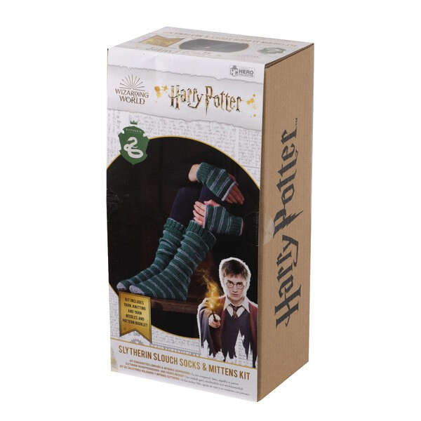 Harry Potter: Slytherin Slouch Socks and Mittens Knit Kit 