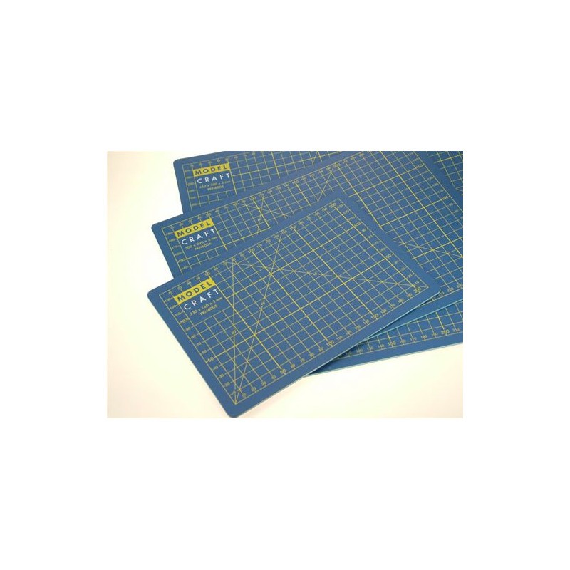 A2 Cutting Mat size in millimeters - 600 x 450 x 3mm Cutting boards