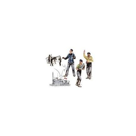 3 x gun crew figures for U-VII Atlantic version. Gun Crew for 2cm gun (designed to be assembled with model kits from Revell)  