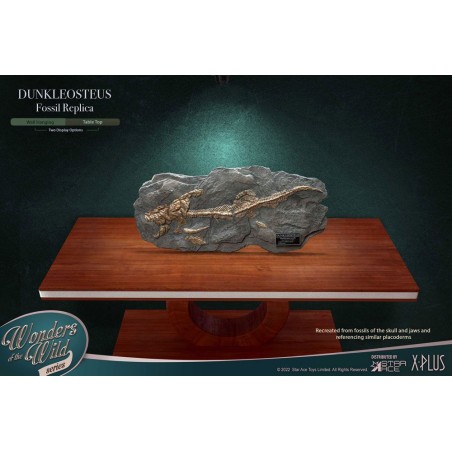 Wonders of the Wild mini replica Dunkleosteus Fossil 42 cm Statue