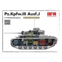 RYE FIELD MODEL: 1/35; Pz. Kpfw. III Ausf. J with full interior Military model kit