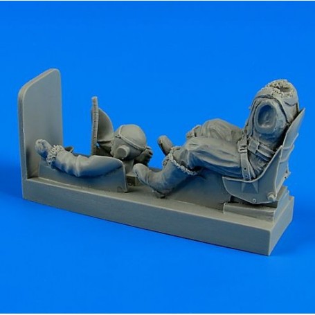 RAF pilot with seat for Supermarine Spitfire Figures