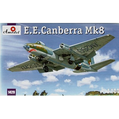 BAC/EE Canberra Mk.8 Model kit